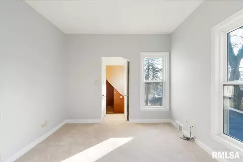 920 12th Ave, Moline, IL 61265 photo 28