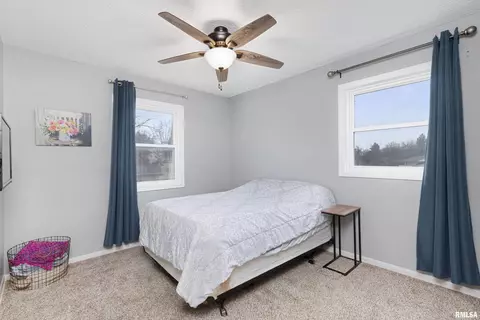 32 Park Ave, Park View, IA 52748 photo 19
