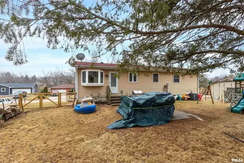 32 Park Ave, Park View, IA 52748 photo 27