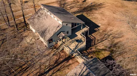 735 Crestwood Dr, Marion, IL 62959 photo 9