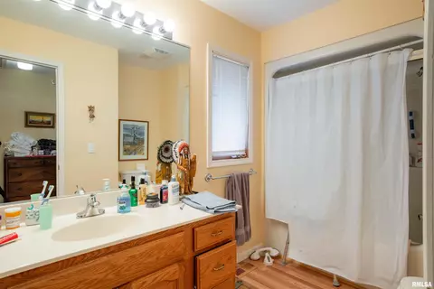 735 Crestwood Dr, Marion, IL 62959 photo 20