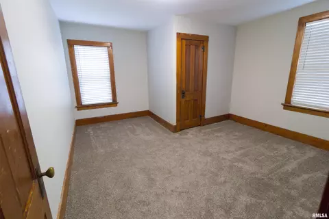 105 Prospect St, Morrison, IL 61270 photo 24
