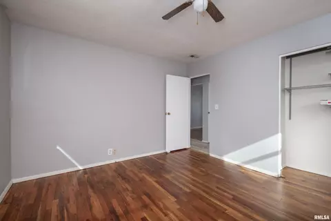 206 Cliff Dr, Silvis, IL 61282 photo 14
