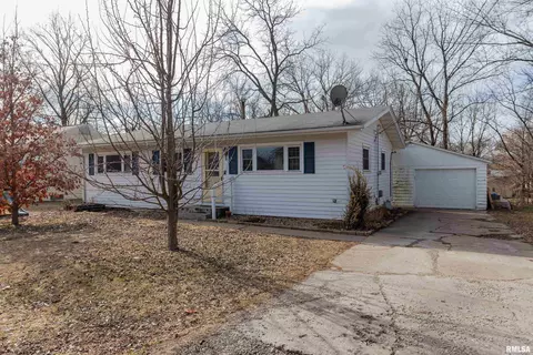 206 Cliff Dr, Silvis, IL 61282 photo 2