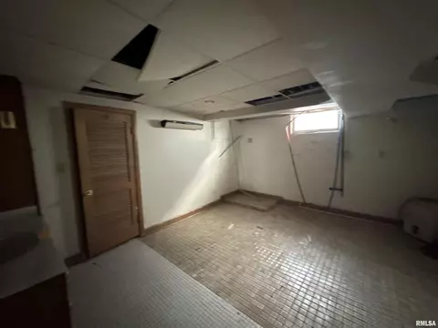 510 E 9th St, Kewanee, IL 61443 photo 17