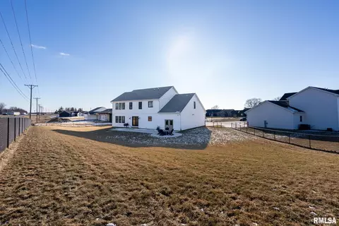 1201 Colonial Ct, Eldridge, IA 52748 photo 50