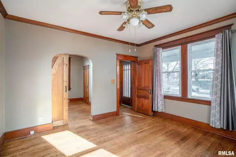 1441 10th St, Moline, IL 61265 photo 10