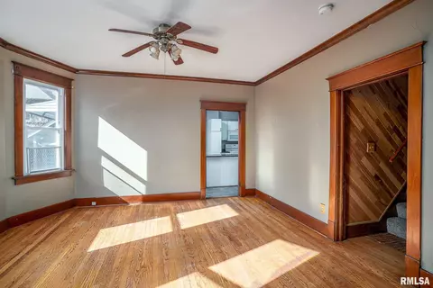 1441 10th St, Moline, IL 61265 photo 4