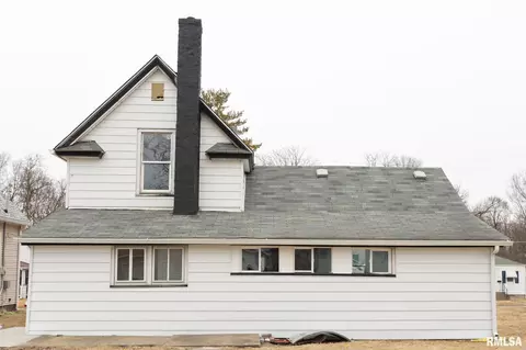 1109 26th St, Moline, IL 61265 photo 3