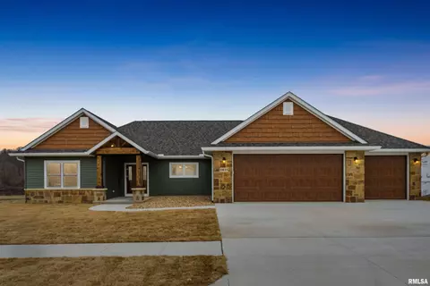 1611 Jondre Dr, Milan, IL 61264