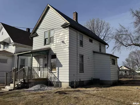 1117 16th Ave, Rock Island, IL 61201