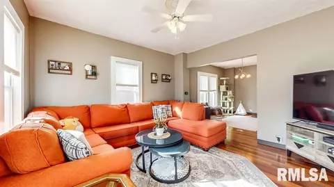 1707 28th Ave, Moline, IL 61265 photo 4
