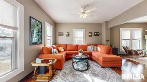 1707 28th Ave, Moline, IL 61265 photo 2