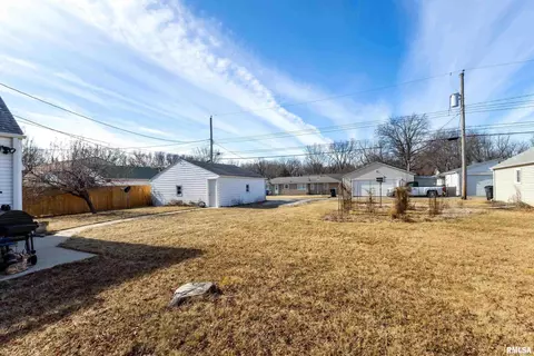 2521 33rd St, Moline, IL 61265 photo 26