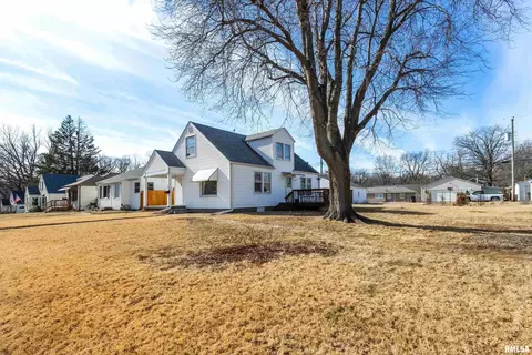2521 33rd St, Moline, IL 61265 photo 4
