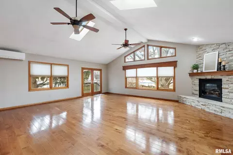 614 12th Ave, Hampton, IL 61256 photo 8