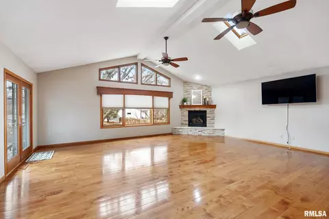 614 12th Ave, Hampton, IL 61256 photo 10
