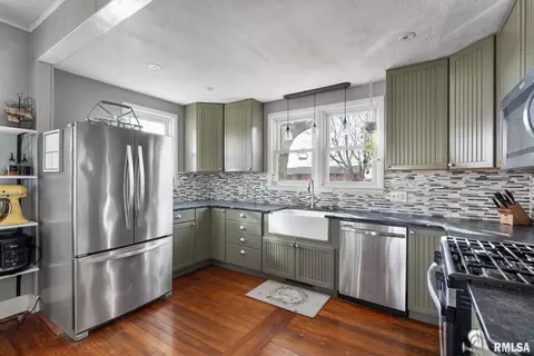 1015 Washington Ave, Bennett, IA 52721 photo 19