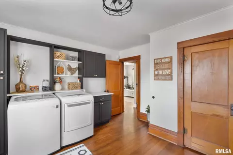 1015 Washington Ave, Bennett, IA 52721 photo 24