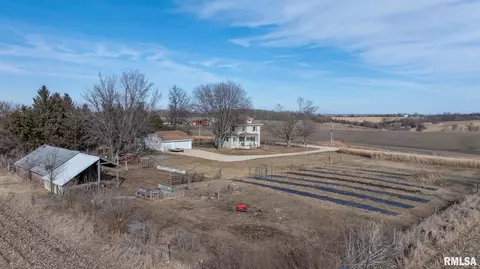 1015 Washington Ave, Bennett, IA 52721 photo 12