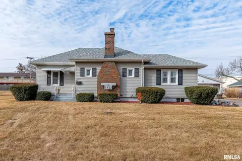 2413 44th St, Moline, IL 61265 photo 22