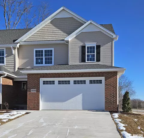 3809 Orchard Dr, Bettendorf, IA 52722
