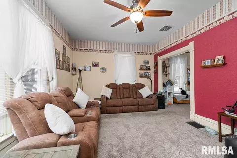 503 NE 3rd St, Aledo, IL 61231 photo 12
