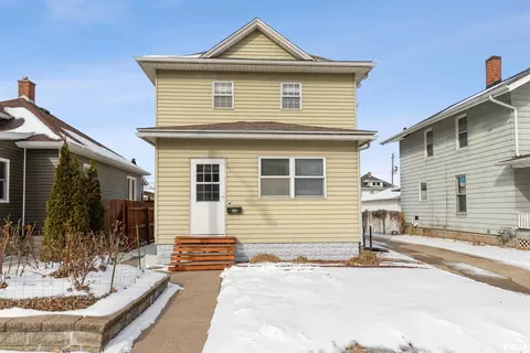 335 17th Ave, East Moline, IL 61244