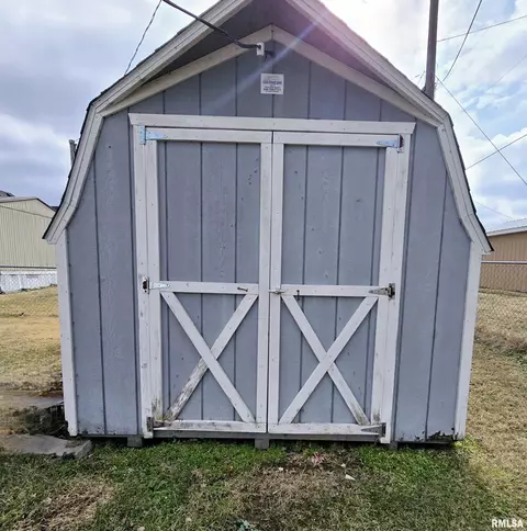 223 N King St, Hurst, IL 62949 photo 22