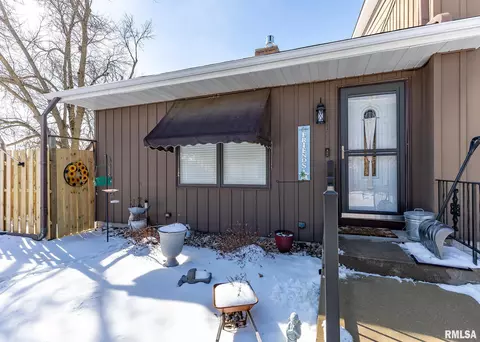 1123 48th Ave, East Moline, IL 61244