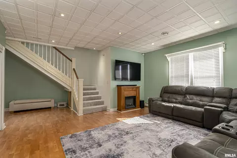 420 S 13th St, Herrin, IL 62948 photo 5