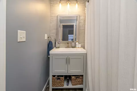420 S 13th St, Herrin, IL 62948 photo 16