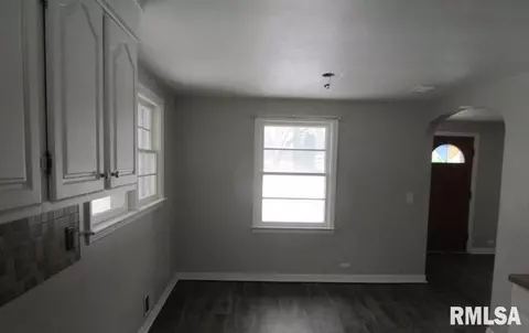 1511 36th Ave, Moline, IL 61265 photo 5