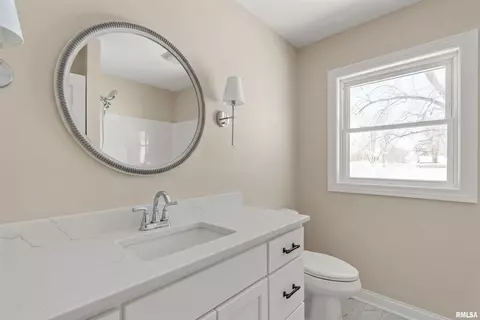 2002 13th St, Viola, IL 61486 photo 22