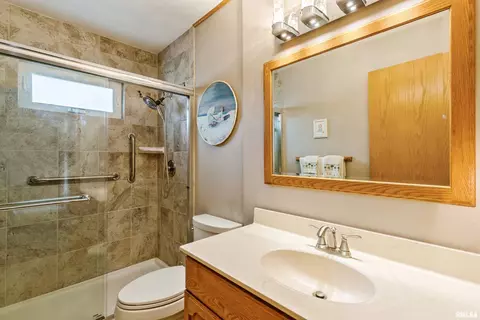 3012 Tower Rd, Clinton, IA 52732 photo 14