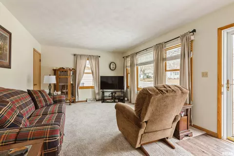 3012 Tower Rd, Clinton, IA 52732 photo 4