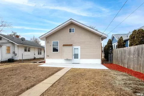 2370 27th St, Moline, IL 61265 photo 27