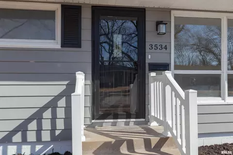 3534 37th St, Moline, IL 61265 photo 9