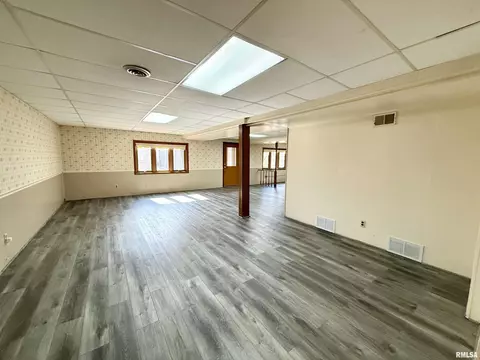317 5th St, Silvis, IL 61282 photo 30