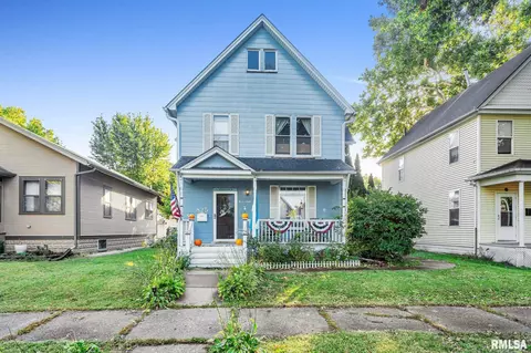 825 21st St, Rock Island, IL 61201