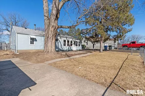 3306 40th St, Moline, IL 61265 photo 33