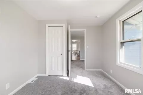 3306 40th St, Moline, IL 61265 photo 18