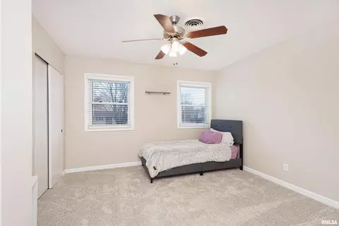 6 Hillcrest Ct, Park View, IA 52748 photo 19