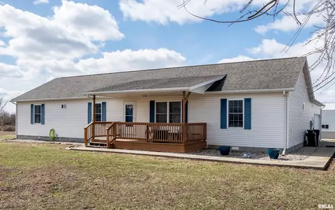 20642 Vinson Rd, Thompsonville, IL 62890