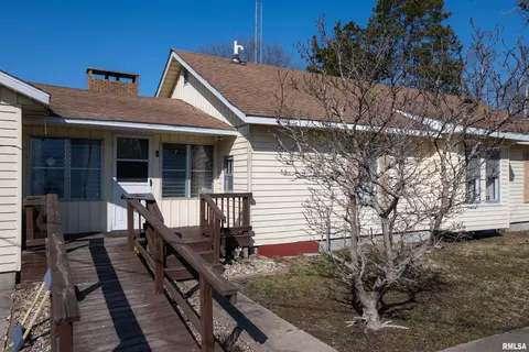 403 N Seba St, Hurst, IL 62949 photo 24