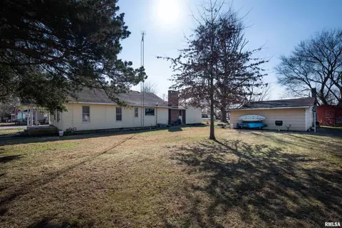 403 N Seba St, Hurst, IL 62949 photo 29