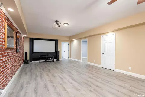 1215 53rd St, Moline, IL 61265 photo 34