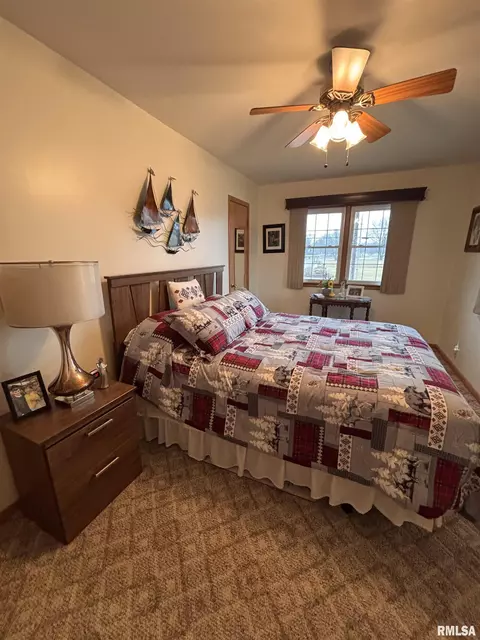 342 E Mcclure St, Kewanee, IL 61443 photo 40