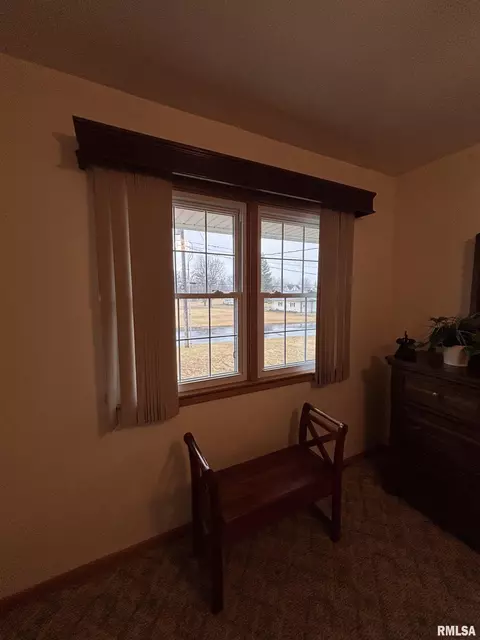 342 E Mcclure St, Kewanee, IL 61443 photo 25