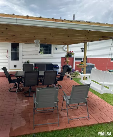 342 E Mcclure St, Kewanee, IL 61443 photo 55